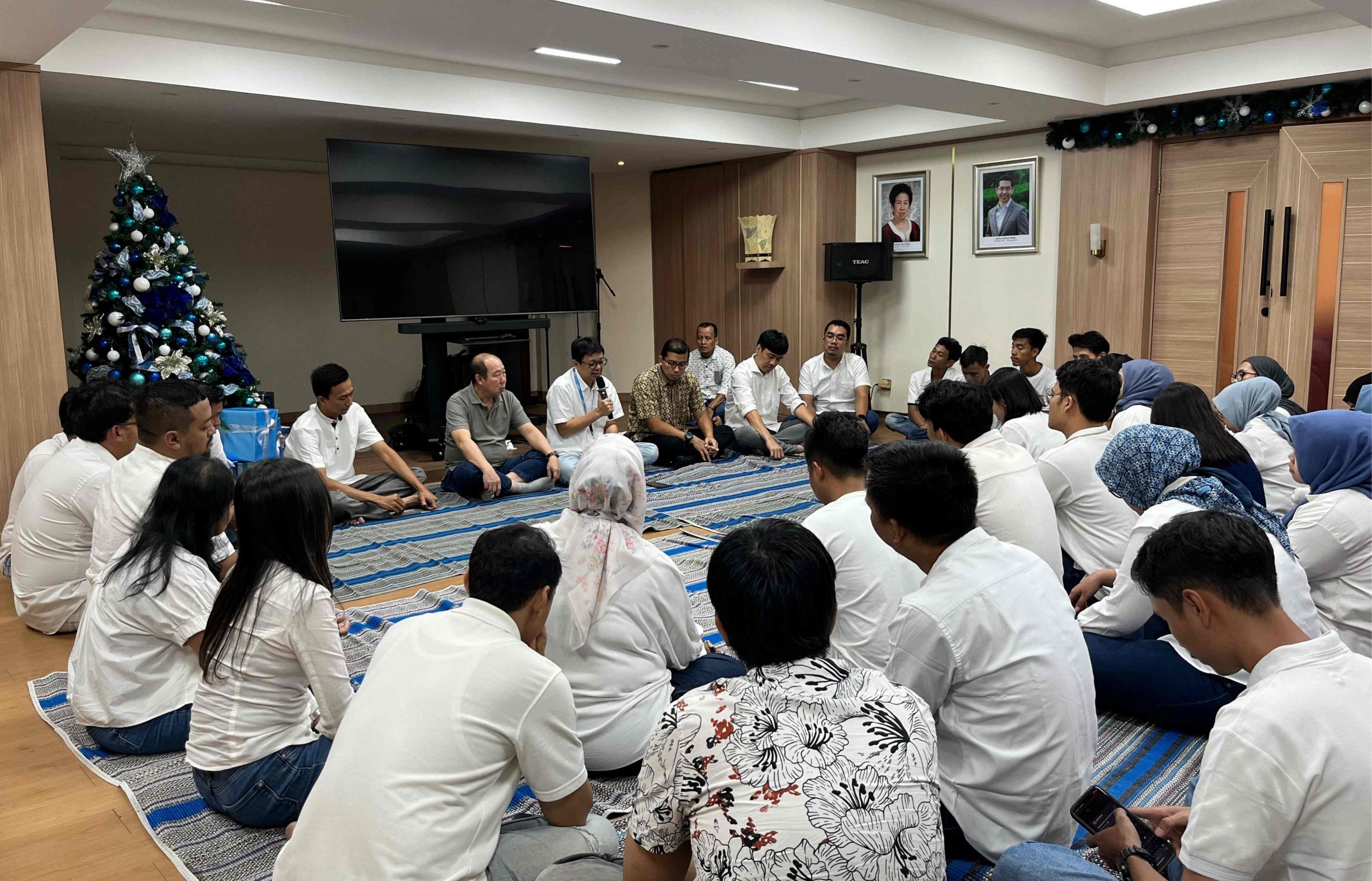 Pesan-pesan dari perwakilan Tim Operasional dan Tim Back Office.