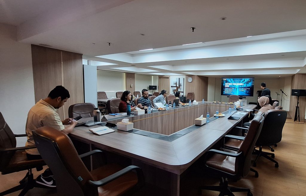 Pelatihan Sales Logistik PT GED Lintas Indonesia - Peace of Mind Pelatihan konsultan logistik PT GED Lintas Indonesia berfokus pada ketenangan pikiran dan keamanan pengiriman B2B dan B2G